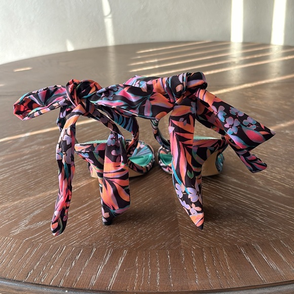 Nine West Kelsie Ankle Tie 🎀 Heels Women’s size 7 - Picture 8 of 17